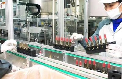 東方美谷迎盛會 國際化妝品大會在奉賢開幕，引領行業技術新浪潮